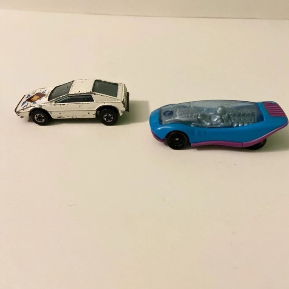 Mix  Lot of 11 Diecast Cars Hot Wheels Matchbox Majorette Tonka - Picture 15 of 16